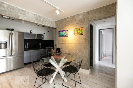 Apartamento à venda com 70m², 2 quartos e 2 vagas Apartamento à venda com 70m², 2 quartos e 2 vagasSala