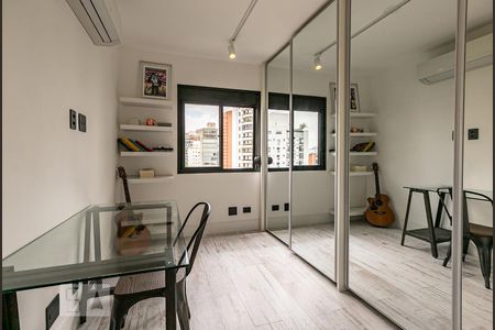 Apartamento à venda com 70m², 2 quartos e 2 vagas Apartamento à venda com 70m², 2 quartos e 2 vagasQuarto