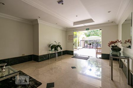 Apartamento à venda com 70m², 2 quartos e 2 vagas Apartamento à venda com 70m², 2 quartos e 2 vagasHall de entrada