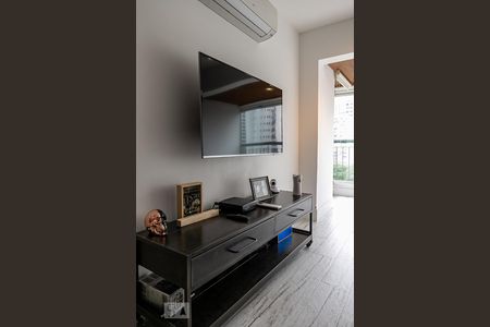 Apartamento à venda com 70m², 2 quartos e 2 vagas Apartamento à venda com 70m², 2 quartos e 2 vagasDetalhe Sala