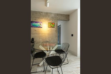 Apartamento à venda com 70m², 2 quartos e 2 vagas Apartamento à venda com 70m², 2 quartos e 2 vagasSala