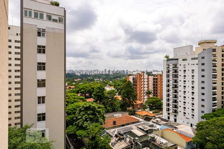 Apartamento à venda com 70m², 2 quartos e 2 vagas Apartamento à venda com 70m², 2 quartos e 2 vagasVista