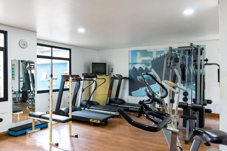 Apartamento à venda com 50m², 2 quartos e 1 vaga Apartamento à venda com 50m², 2 quartos e 1 vagaÁrea comum - Academia