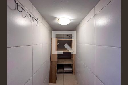 Deposito 2 de casa para alugar com 3 quartos, 191m² em Jardim Santo Amaro, São Paulo