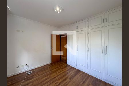 Casa para alugar com 191m², 3 quartos e 2 vagasQuarto 3
