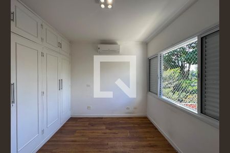 Casa para alugar com 191m², 3 quartos e 2 vagasQuarto 3
