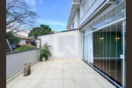 Varanda de casa para alugar com 3 quartos, 191m² em Jardim Santo Amaro, São Paulo