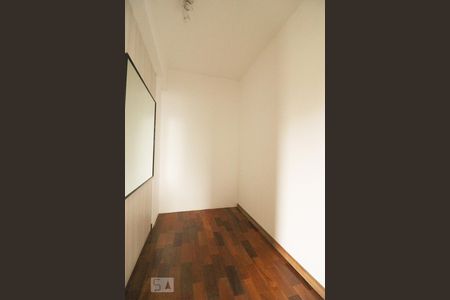 Closet de apartamento para alugar com 4 quartos, 118m² em Chácara Agrindus, Taboão da Serra