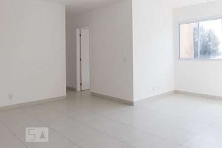 Sala de apartamento para alugar com 3 quartos, 62m² em Jardim Santa Emília, São Paulo
