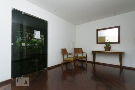 Apartamento à venda com 50m², 1 quarto e 1 vaga Apartamento à venda com 50m², 1 quarto e 1 vagaHall