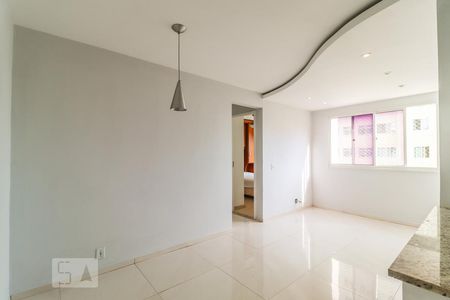 Sala de apartamento para alugar com 2 quartos, 47m² em Jacarepaguá, Rio de Janeiro
