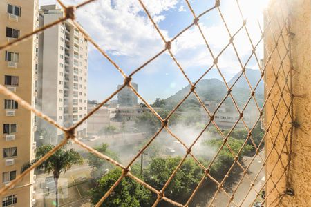 Vista Sala de apartamento para alugar com 2 quartos, 47m² em Jacarepaguá, Rio de Janeiro