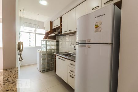 Apartamento para alugar com 47m², 2 quartos e 1 vagaCozinha e Área de Serviço