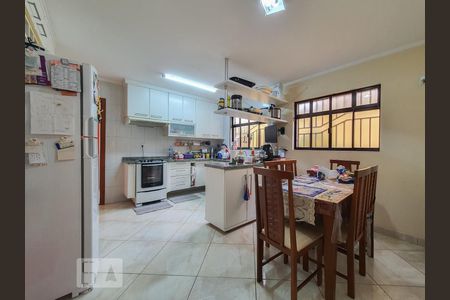 Cozinha de casa à venda com 3 quartos, 180m² em Vila Marte, São Paulo