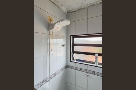 Casa para alugar com 180m², 3 quartos e 5 vagasDetalhe do banheiro da suíte