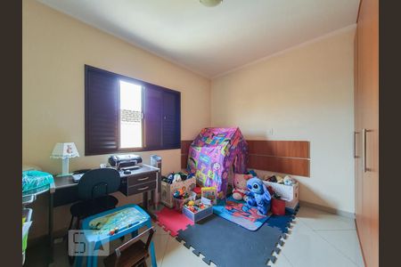 Casa para alugar com 180m², 3 quartos e 5 vagasQuarto 1