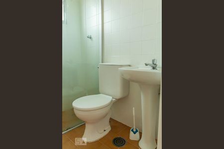 Banheiro  de apartamento para alugar com 1 quarto, 50m² em Vila Clementino, São Paulo