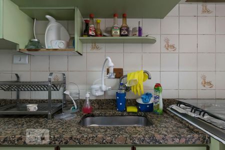 Apartamento à venda com 72m², 2 quartos e 1 vagaCozinha (Pia)