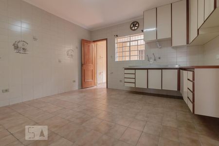 Cozinha de casa para alugar com 2 quartos, 100m² em Jardim da Glória, São Paulo