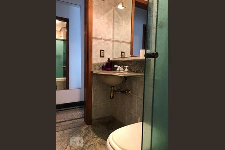 Apartamento para alugar com 80m², 3 quartos e 2 vagas Apartamento para alugar com 80m², 3 quartos e 2 vagasBanheiro