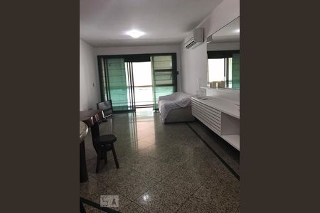 Apartamento para alugar com 80m², 3 quartos e 2 vagas Apartamento para alugar com 80m², 3 quartos e 2 vagasSala