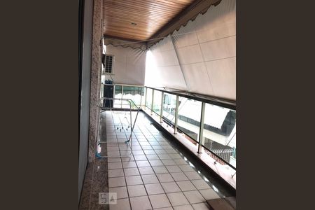 Apartamento para alugar com 80m², 3 quartos e 2 vagas Apartamento para alugar com 80m², 3 quartos e 2 vagasVaranda