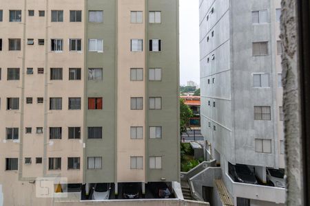 Apartamento à venda com 98m², 2 quartos e 1 vaga Apartamento à venda com 98m², 2 quartos e 1 vagaVista do Quarto 2