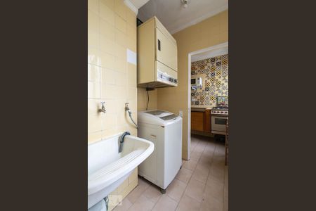 Apartamento à venda com 98m², 2 quartos e 1 vaga Apartamento à venda com 98m², 2 quartos e 1 vagaÁrea de Serviço