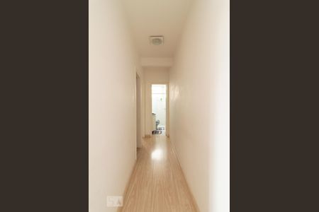 corredor  de apartamento para alugar com 2 quartos, 52m² em Castelo, Belo Horizonte