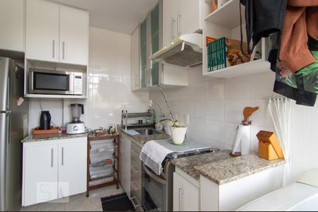 Cozinha de apartamento para alugar com 2 quartos, 52m² em Castelo, Belo Horizonte