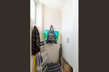 Área de Serviço de apartamento para alugar com 2 quartos, 52m² em Castelo, Belo Horizonte
