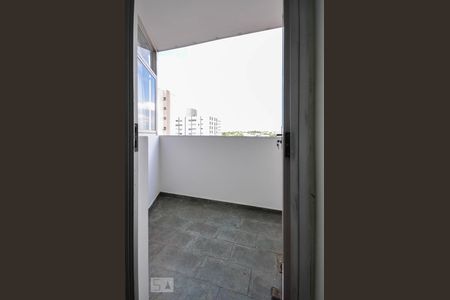 Sacada de apartamento para alugar com 1 quarto, 53m² em Bosque, Campinas