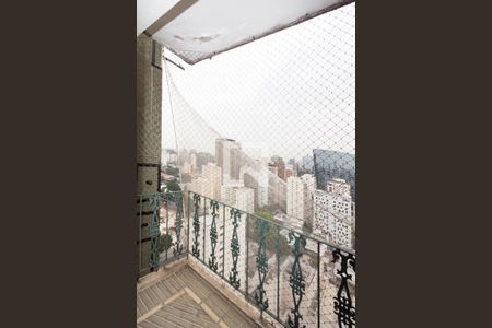 Varanda de apartamento para alugar com 2 quartos, 150m² em Itaim Bibi, São Paulo