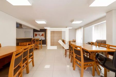 Apartamento para alugar com 150m², 2 quartos e 1 vaga Apartamento para alugar com 150m², 2 quartos e 1 vagaÁrea comum - Salão de festas