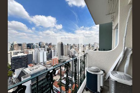 Varanda de apartamento para alugar com 2 quartos, 150m² em Itaim Bibi, São Paulo