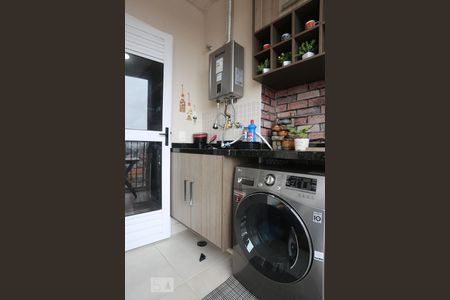 Apartamento à venda com 60m², 2 quartos e 1 vaga Apartamento à venda com 60m², 2 quartos e 1 vagaÁrea de Serviço