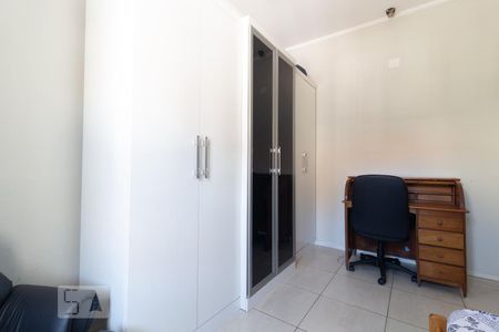 Quarto 2 de casa para alugar com 3 quartos, 160m² em Vila Congonhas, São Paulo