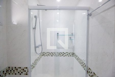 Apartamento para alugar com 69m², 2 quartos e 2 vagasBanheiro