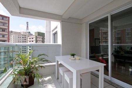 Varanda de kitnet/studio para alugar com 1 quarto, 50m² em Bela Vista, São Paulo