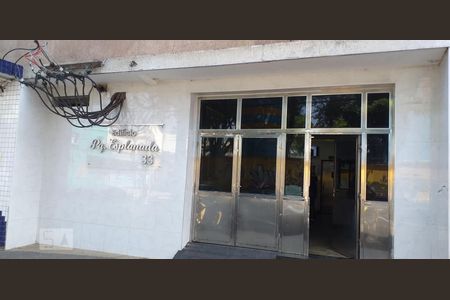 Apartamento à venda com 40m², 1 quarto e sem vaga Apartamento à venda com 40m², 1 quarto e sem vagaEntrada