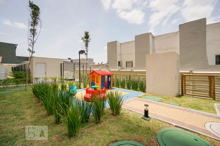 Studio à venda com 28m², 1 quarto e sem vaga Studio à venda com 28m², 1 quarto e sem vagaPlayground