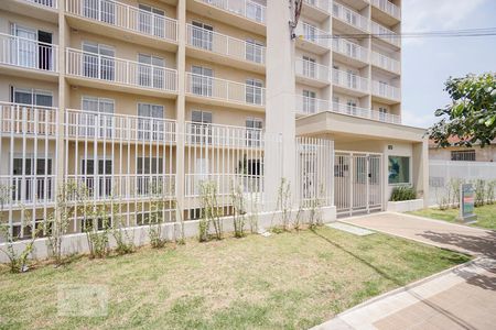 Studio à venda com 28m², 1 quarto e sem vaga Studio à venda com 28m², 1 quarto e sem vagaFachada