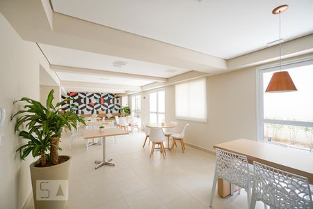 Studio à venda com 28m², 1 quarto e sem vaga Studio à venda com 28m², 1 quarto e sem vagaSalão de festas