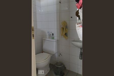 Apartamento à venda com 115m², 3 quartos e 2 vagasBanheiro de Serviço