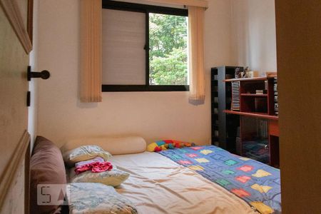 Apartamento à venda com 115m², 3 quartos e 2 vagasQuarto 2