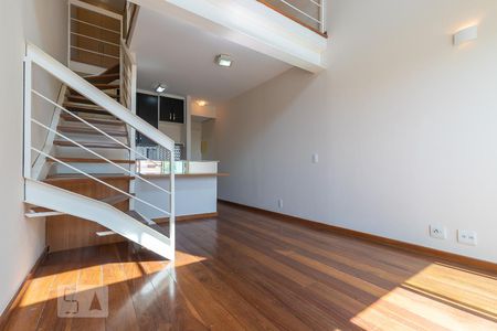 Sala de apartamento para alugar com 1 quarto, 50m² em Cambuí, Campinas