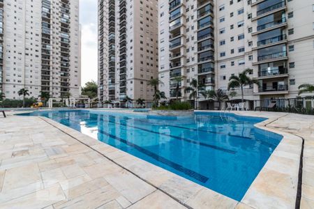 Apartamento para alugar com 94m², 3 quartos e 1 vagaÁrea Comum: Piscina