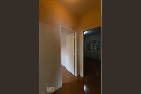 Corredor de casa à venda com 3 quartos, 136m² em Jardim Campos Elíseos, Campinas