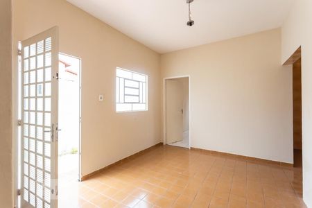 Casa à venda com 136m², 3 quartos e 4 vagas Casa à venda com 136m², 3 quartos e 4 vagasSala de Jantar