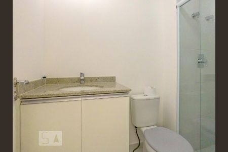 Studio para alugar com 24m², 1 quarto e sem vaga Studio para alugar com 24m², 1 quarto e sem vagaBanheiro